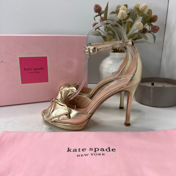 Kate Spade Bridal Bow Leather Heeled Pumps Pale Gold K1004 Women's 5.5B NWB - Picture 4 of 11